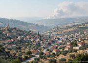 IDF Kembali Gempur Kfar Tebnit, Ledakan Besar Terjadi di Lebanon Selatan di Tengah Ketegangan Israel-Hezbollah 4 IDF Kembali Gempur Kfar Tebnit, Ledakan Besar Terjadi di Lebanon Selatan di Tengah Ketegangan Israel-Hezbollah
