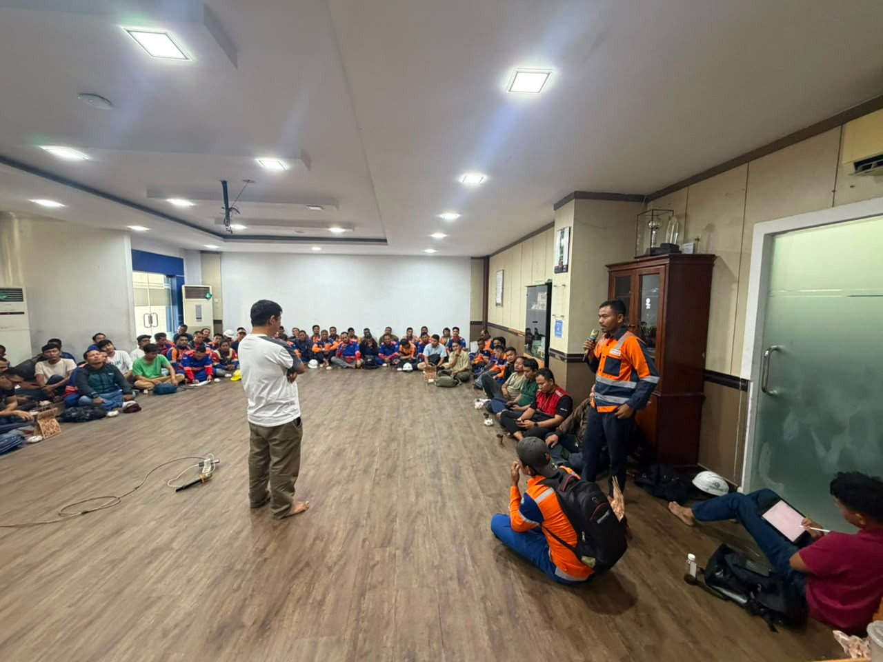 Cegah Kecelakaan di Area Pelabuhan, PMT Edukasi 390 Pekerja tentang Bahaya Blind Spot