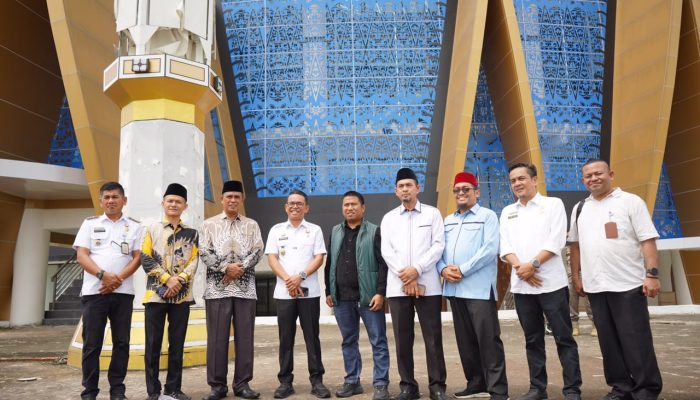 Tinjau Medan Islamic Centre, Zakiyuddin Minta Kontraktor Rawat Gedung hingga Masa Pemeliharaan Berakhir
