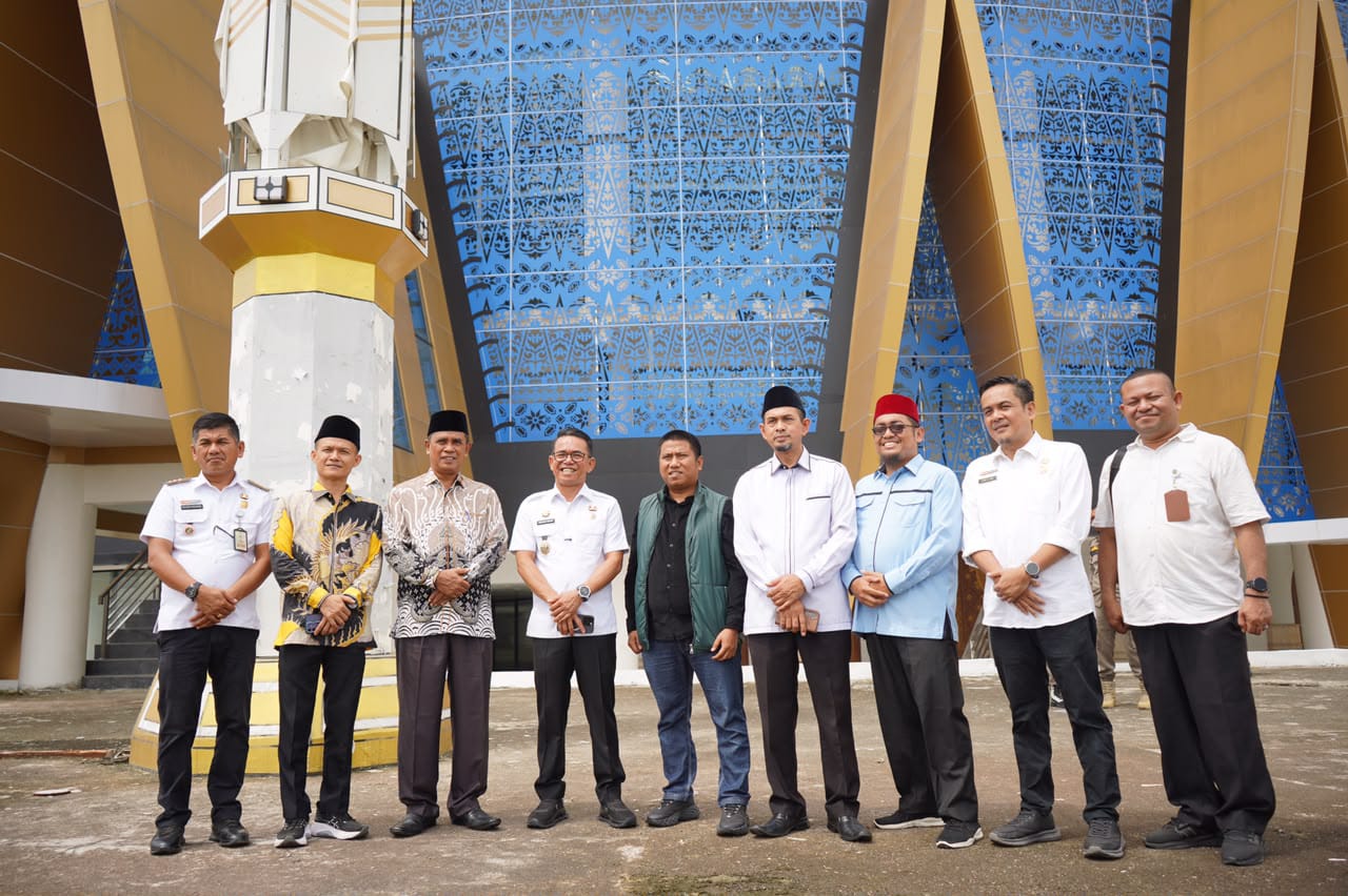Tinjau Medan Islamic Centre, Zakiyuddin Minta Kontraktor Rawat Gedung hingga Masa Pemeliharaan Berakhir