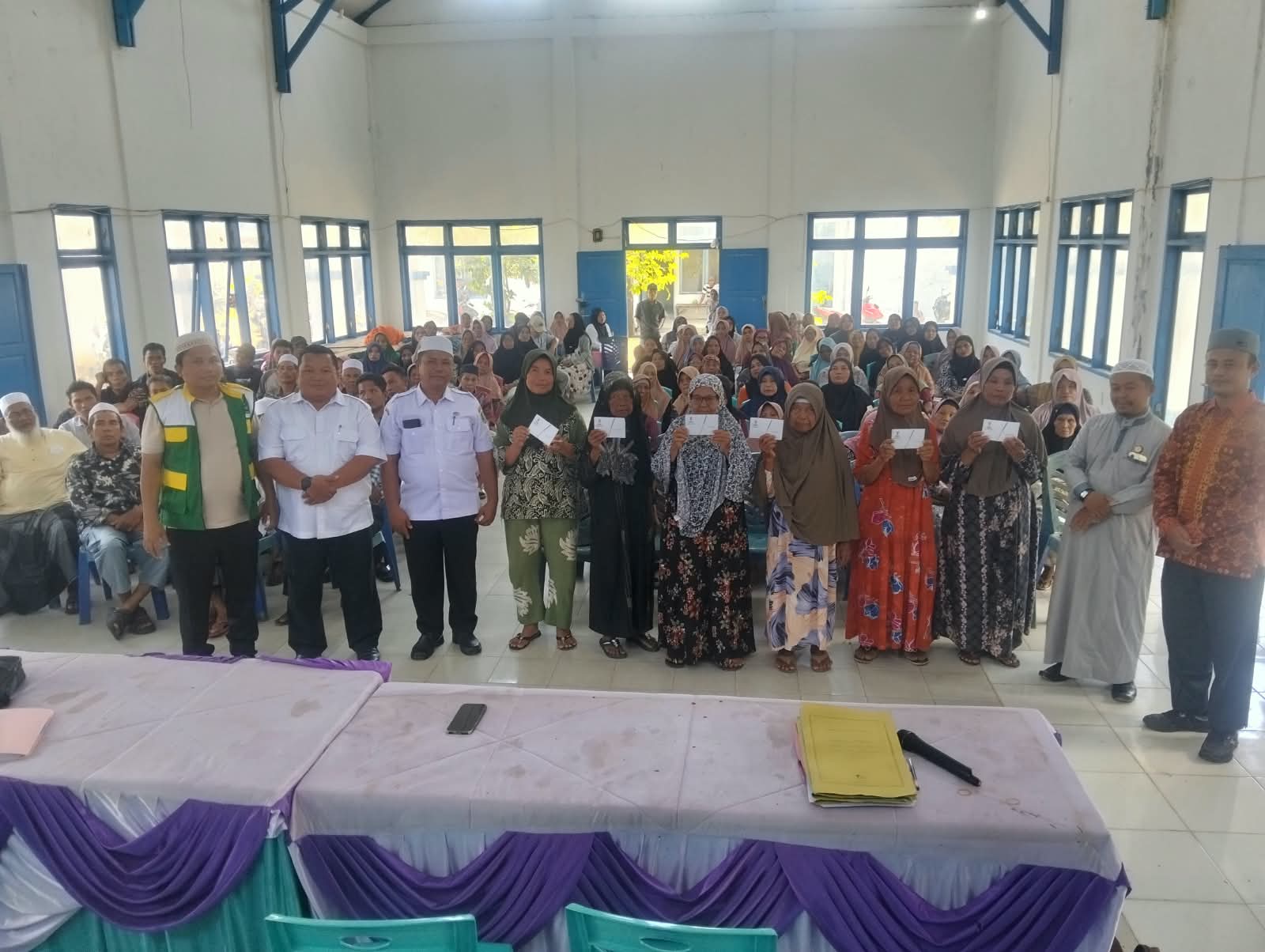 BAZNAS Madina Salurkan Program Madina Peduli dan Madina Makmur di Dua Kecamatan
