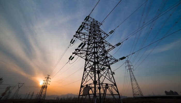 Ekspansi Data Center Butuh Listrik Andal, Siapa Emiten yang Berpeluang Diuntungkan?