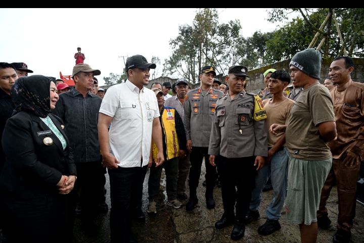 Gubernur Bobby Pastikan Jalan Longsor Pamah Semelir Diperbaiki Oktober