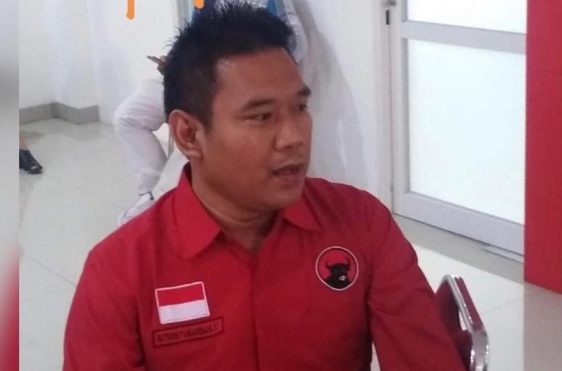 Sutrisno Pangaribuan Pertanyakan Urgensi Dua Siswa Korban Keracunan MBG Karo Dibawa ke Jakarta