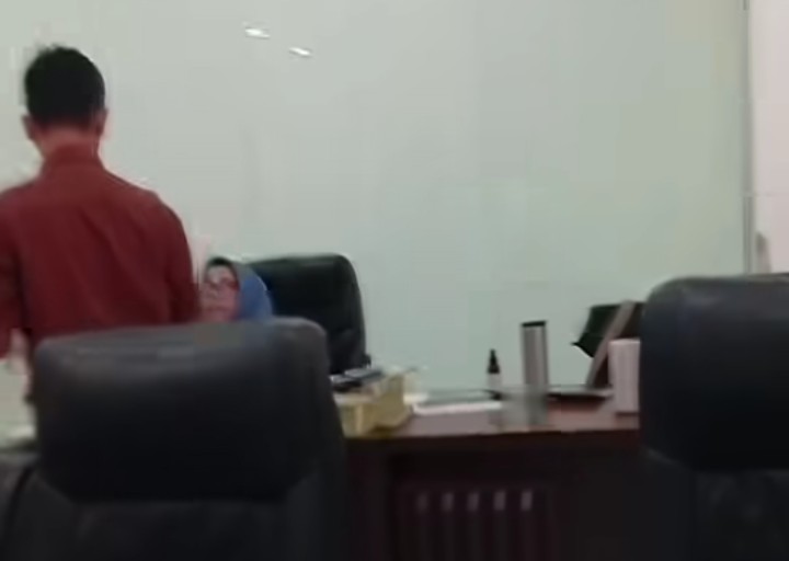Viral! Warga Ngeluh Bolak-Balik Urus Pajak di Samsat Sekip: "Mau Bayar Pajak Pun Payah"