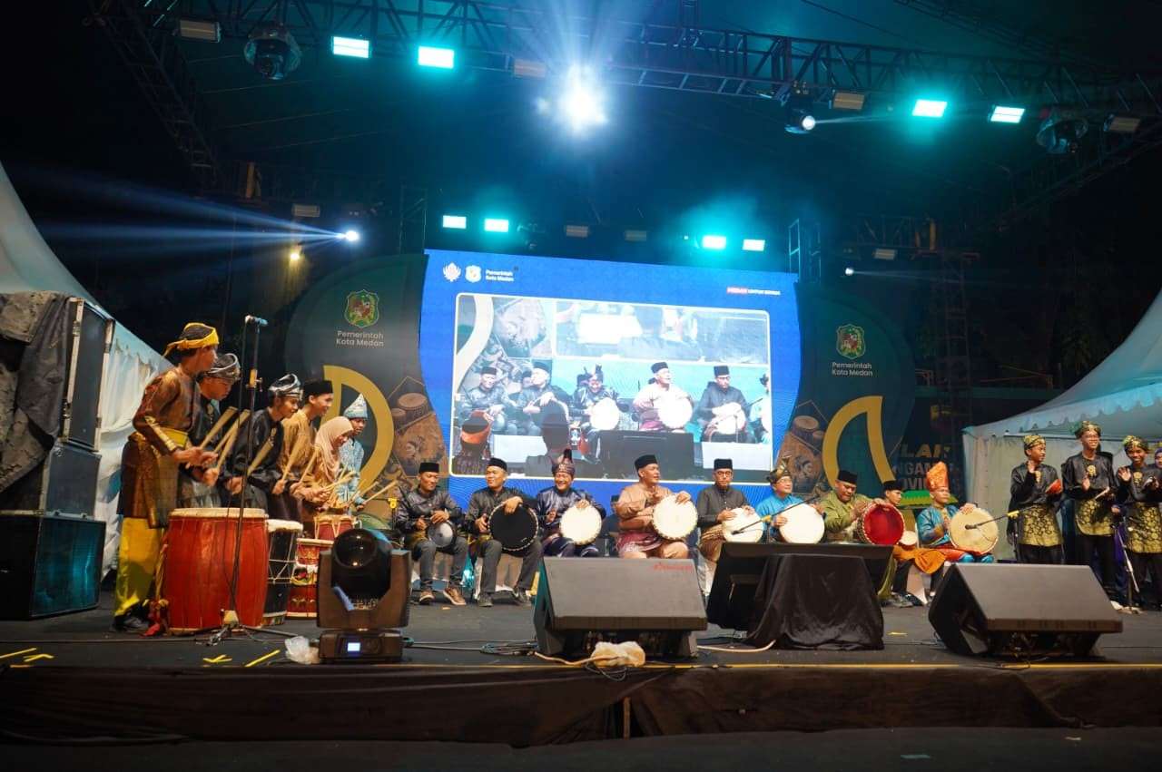 Rico Waas Turun Main Gendang Melayu Deli, Pekan Budaya Medan Jadi Ajang Merawat Warisan Leluhur