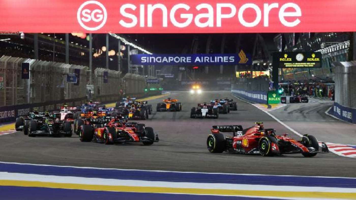 F1 Singapura 2026 Tetap Digelar di Tengah Kabut Asap Karhutla, Sprint Sempat Tertunda Hujan