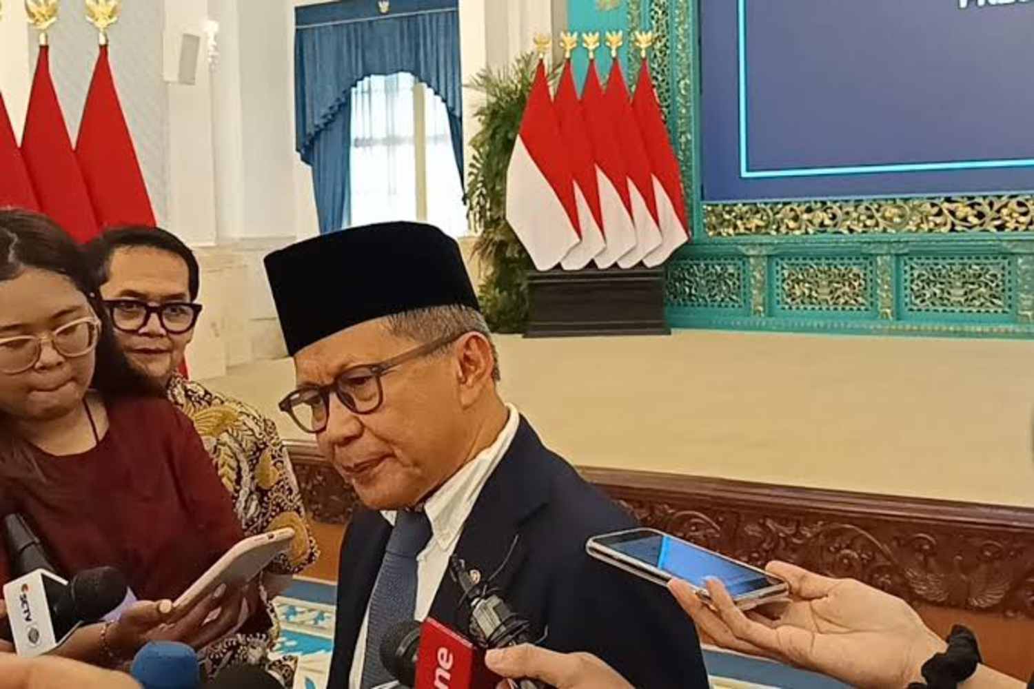 Rocky Gerung Buka Suara soal Ijazah Gibran, Singgung DPR dan Tegaskan Batas Perannya di Wantimpres