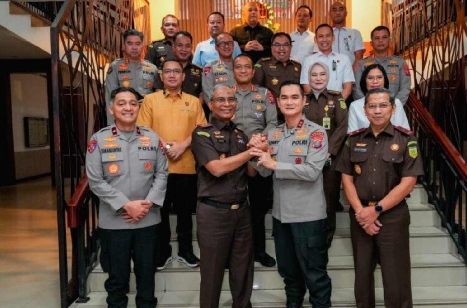 Bangun Kolaborasi Antarlembaga, Kapolda Sonny Irawan dan Kejati Sumut Perkuat Sinergi Hukum