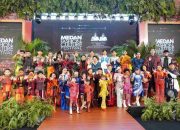 Kreativitas Desainer Lokal Memukau di MFCF 2026, Ketua Dekranasda Kota Medan Beri Apresiasi Tinggi 3 Kreativitas Desainer Lokal Memukau di MFCF 2026, Ketua Dekranasda Kota Medan Beri Apresiasi Tinggi