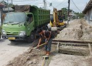 “Warga Paya Gambar Resah, Proyek Bahu Jalan Tanpa Plank dan Minim Pengamanan?”