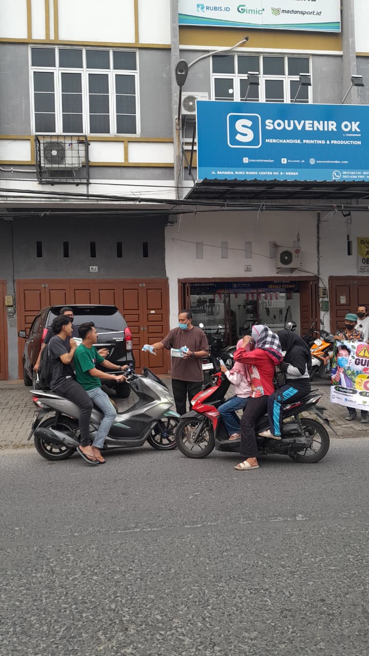 Peduli Kesehatan Warga, Mawaddah Group Salurkan Ribuan Masker di Medan