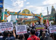 Pedagang Kuliner Pagaruyung Meradang, 1.000 Massa Ancam Gelar Aksi ke Kantor Walikota Medan 4 Pedagang Kuliner Pagaruyung Meradang, 1.000 Massa Ancam Gelar Aksi ke Kantor Walikota Medan